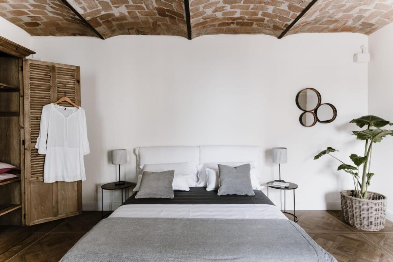 Borgo Piani - Camere Di Charme Mango Eksteriør billede